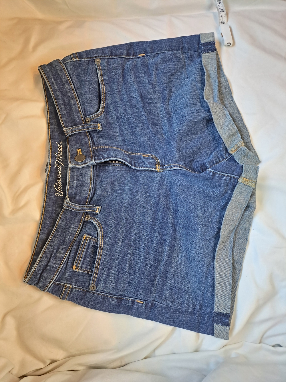 Universal Thread Blue Denim Roll-Cuff Women’s Shorts